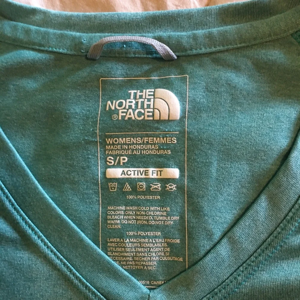 The North Face Small Petite Active Top - Picture 4 of 4